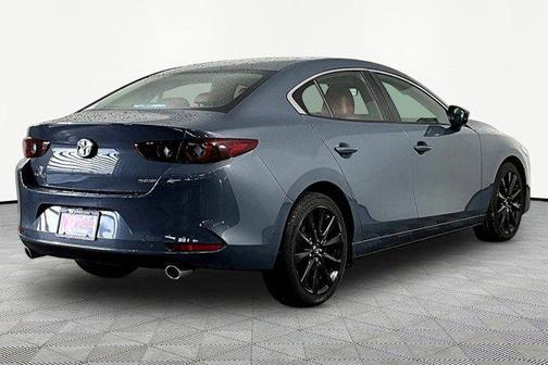 Polymetal Gray Metallic 2022 Mazda Mazda3 FWD