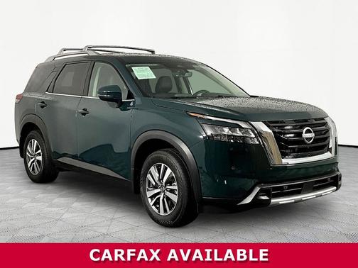 Obsidian Green Pearl 2025 Nissan Pathfinder SL FWD