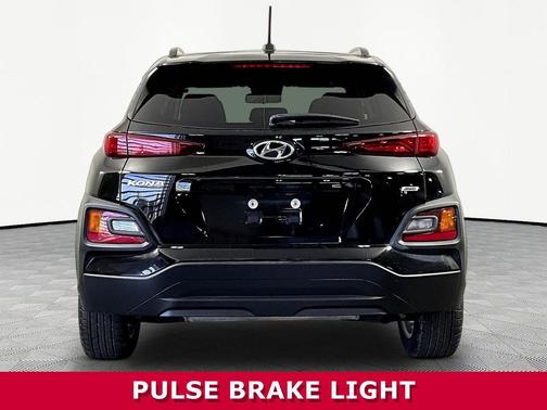 Ultra Black 2021 Hyundai KONA SEL