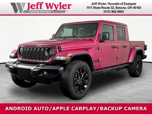 Tuscadero Pearlcoat 2024 Jeep Gladiator Nighthawk