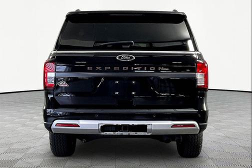 AGATE BLACK METALLIC 2024 Ford Expedition Timberline