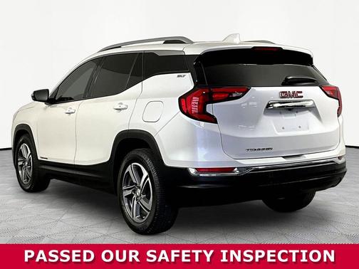 White Frost Tricoat 2021 GMC Terrain SLT