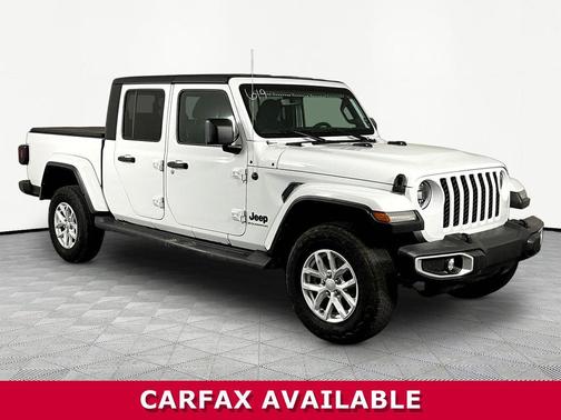 Bright White Clearcoat 2023 Jeep Gladiator Sport S