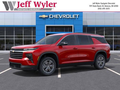 Radiant Red Tintcoat 2026 Chevrolet Traverse LT