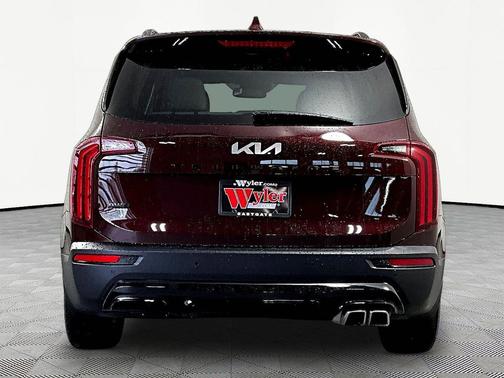Sangria 2022 Kia Telluride SX