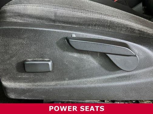 Cyber Gray Metallic 2016 GMC Canyon SLE