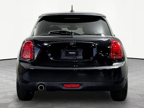 Midnight Black Metallic 2021 MINI Hardtop Cooper