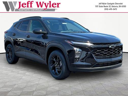 Mosaic Black Metallic 2026 Chevrolet Trax LT