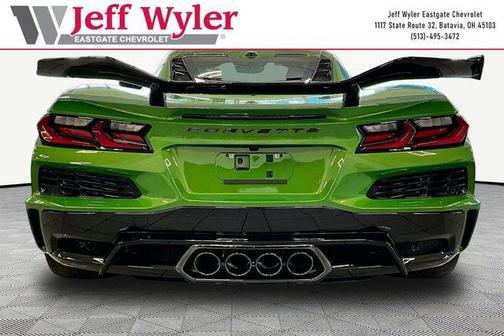 Roswell Green Metallic 2026 Chevrolet Corvette Z06