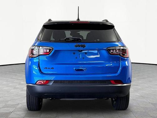 Laser Blue Pearlcoat 2023 Jeep Compass Latitude