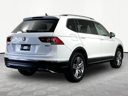 Pure White 2020 Volkswagen Tiguan 2.0T SE 4MOTION