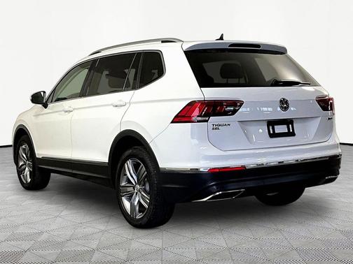 Pure White 2020 Volkswagen Tiguan 2.0T SE 4MOTION