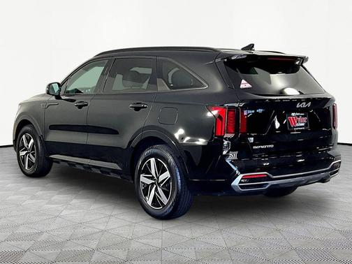 Ebony Black 2023 Kia Sorento S
