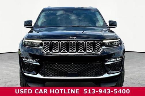 Diamond Black Crystal Pearlcoat 2022 Jeep Grand Cherokee Summit