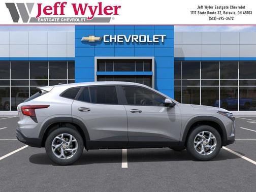 Sterling Gray Metallic 2026 Chevrolet Trax LS