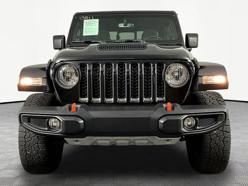 Black Clearcoat 2022 Jeep Gladiator Mojave 4x4