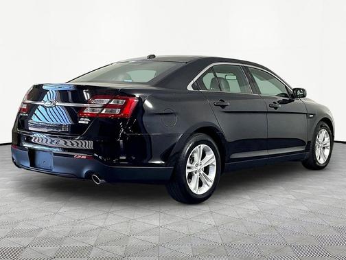 SHADOW BLACK 2017 Ford Taurus SEL