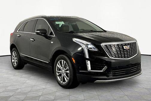 Stellar Black Metallic 2022 Cadillac XT5 Premium Luxury