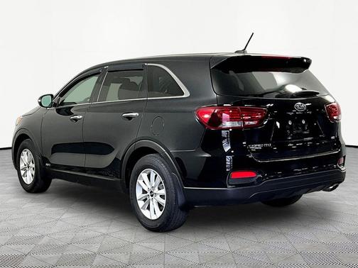Ebony Black 2020 Kia Sorento LX