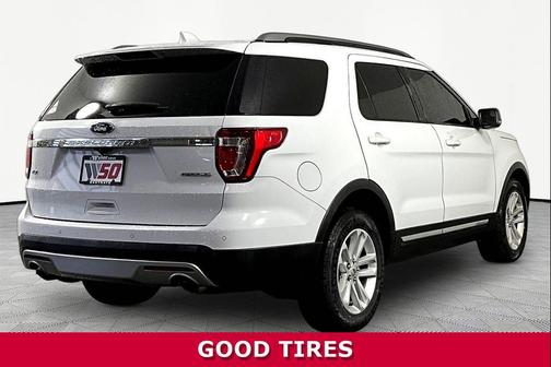OXFORD WHITE 2016 Ford Explorer XLT