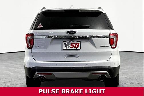 OXFORD WHITE 2016 Ford Explorer XLT