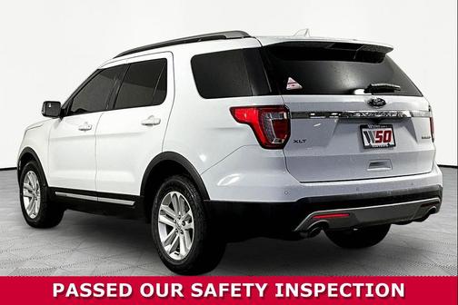 OXFORD WHITE 2016 Ford Explorer XLT