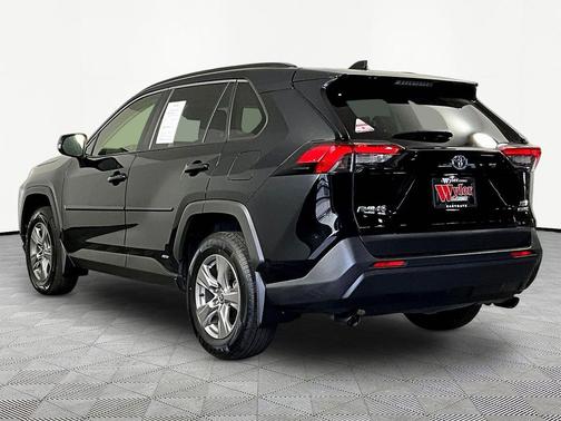 Midnight Black Metallic 2022 Toyota RAV4 Hybrid XLE