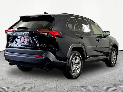 Midnight Black Metallic 2022 Toyota RAV4 Hybrid XLE