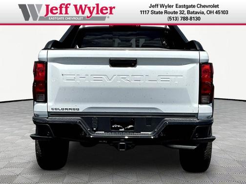 Summit White 2026 Chevrolet Colorado Trail Boss
