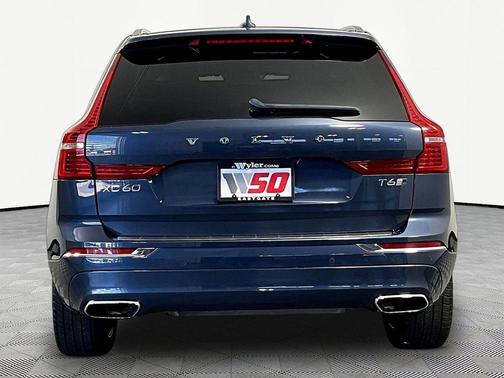Denim Blue Metallic 2020 Volvo XC60 T6 Inscription