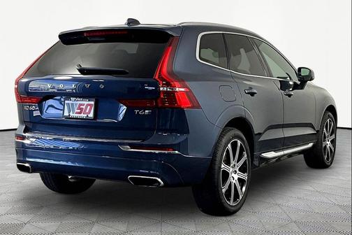 Denim Blue Metallic 2020 Volvo XC60 T6 Inscription