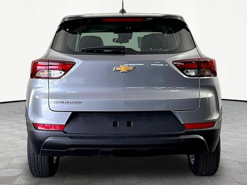 Sterling Gray Metallic 2024 Chevrolet Trailblazer LS