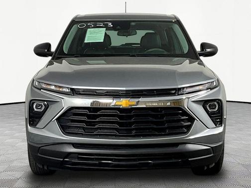 Sterling Gray Metallic 2024 Chevrolet Trailblazer LS