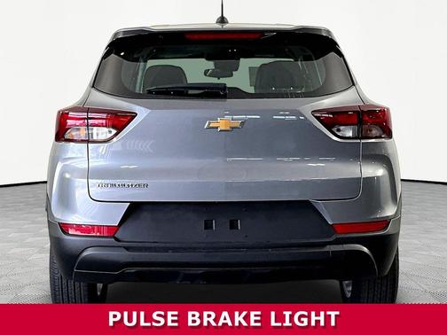Sterling Gray Metallic 2024 Chevrolet Trailblazer LS