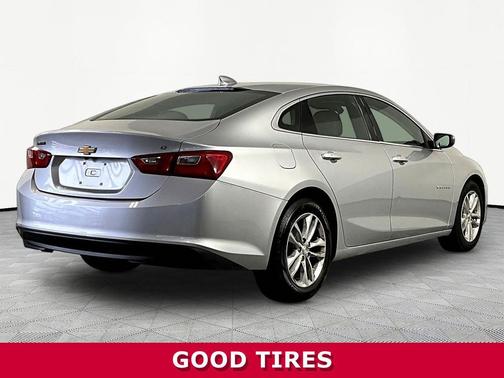 Silver Ice Metallic 2016 Chevrolet Malibu 1LT