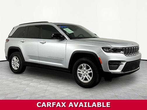 Silver Zynith 2024 Jeep Grand Cherokee Laredo