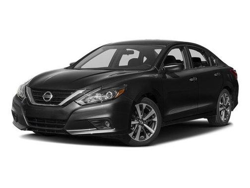 Super Black 2017 Nissan Altima 2.5 SR