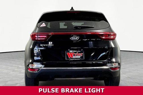 Black Cherry 2021 Kia Sportage LX