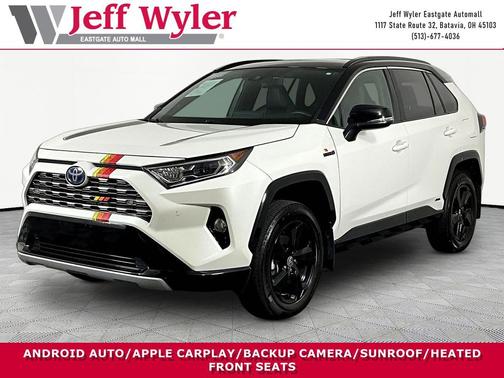 Blizzard Pearl/Midnight Black Metallic 2021 Toyota RAV4 Hybrid SE