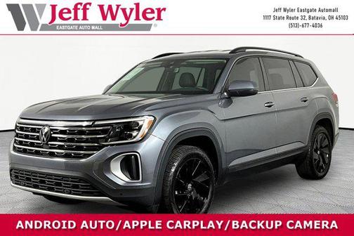 Platinum Gray Metallic 2024 Volkswagen Atlas 2.0T SE w/Technology