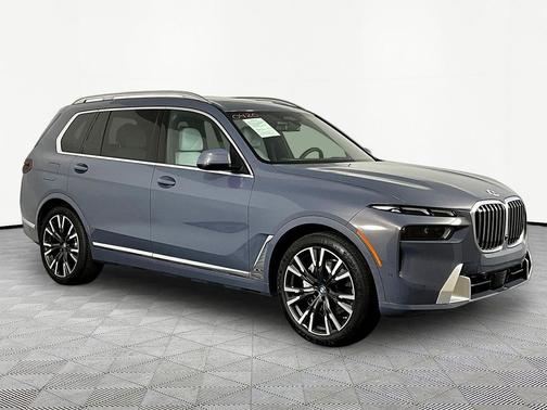 Sparkling Copper Metallic 2023 BMW X7 xDrive40i