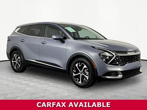 Everlasting Silver 2023 Kia Sportage EX