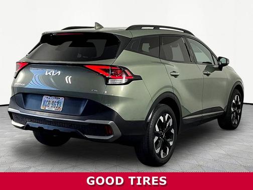 Jungle Green 2023 Kia Sportage X-Line