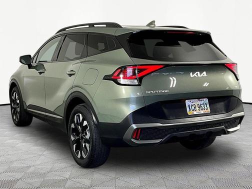 Jungle Green 2023 Kia Sportage X-Line