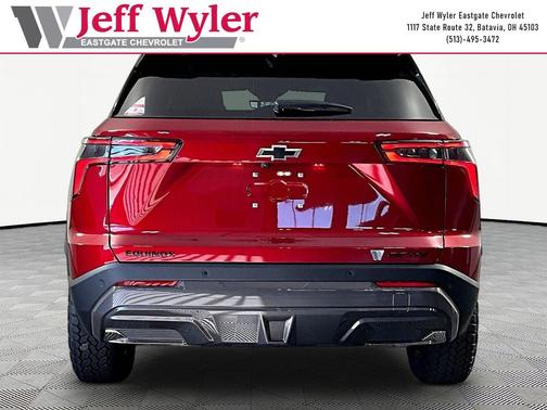 Radiant Red Tintcoat 2026 Chevrolet Equinox FWD ACTIV