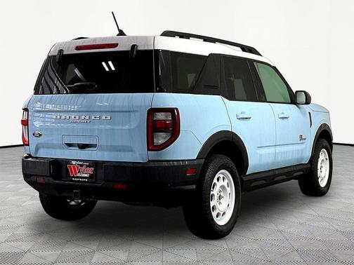 ROBIN'S EGG BLUE 2023 Ford Bronco Sport Heritage Limited