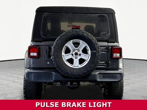 Granite Crystal Metallic Clearcoat 2018 Jeep Wrangler Sport S