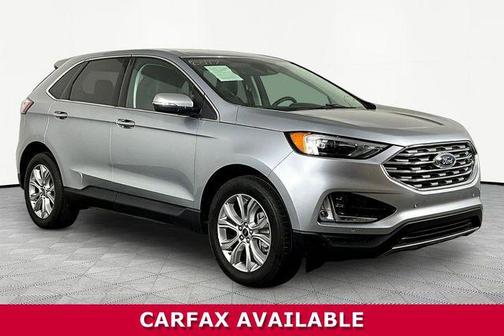 ICONIC SILVER 2024 Ford Edge Titanium