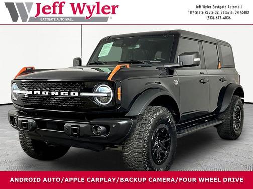SHADOW BLACK 2023 Ford Bronco Wildtrak