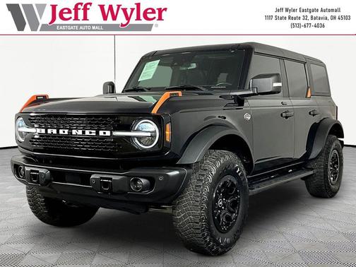 SHADOW BLACK 2023 Ford Bronco Wildtrak